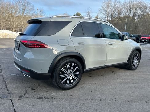 Used 2024 Mercedes-Benz GLE 350 4MATIC image 5