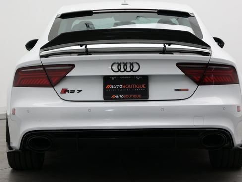 Used 2018 Audi RS 7 Performance w/ Driver Assistance Package AWD/4WD image 8
