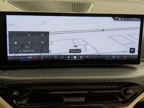 Used 2025 BMW 330i Sedan w/ Premium Package image 20