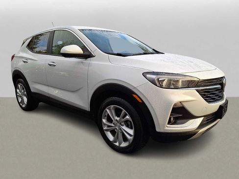 Used 2022 Buick Encore GX Preferred w/ Cold Weather Comfort Package image 3