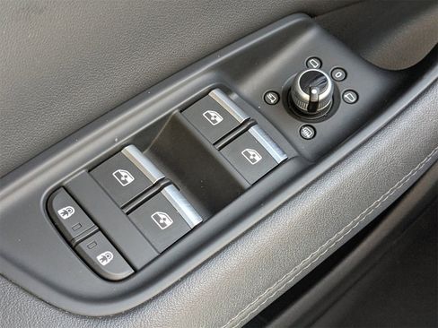 Used 2024 Audi Q7 2.0T Premium Plus image 26