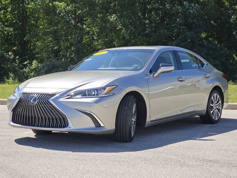 Certified 2021 Lexus ES 250 w/ Premium Package AWD/4WD image 4
