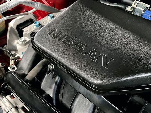 Certified 2022 Nissan Rogue Sport SV image 32