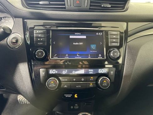Used 2019 Nissan Rogue Sport SV w/ All-Weather Package FWD image 22