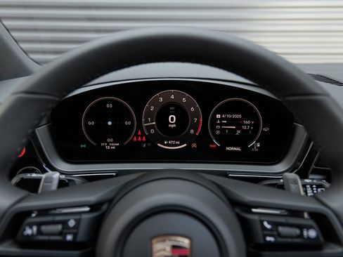 New 2025 Porsche Cayenne S AWD/4WD image 15