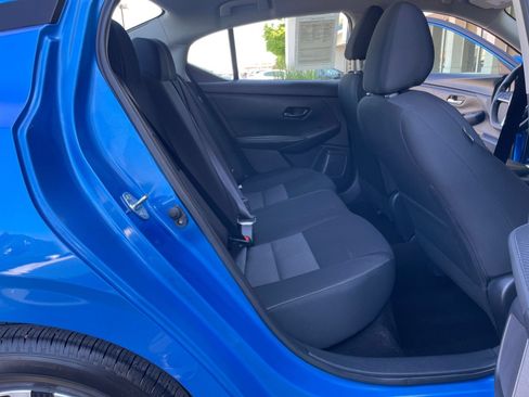 Used 2025 Nissan Sentra SV FWD image 25