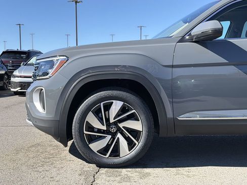 New 2026 Volkswagen Atlas SEL AWD/4WD image 9