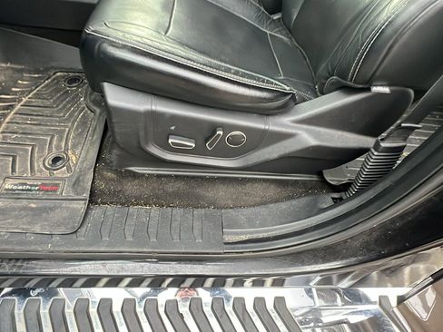 Used 2015 Ford F150 Lariat w/ Equipment Group 502A Luxury image 17