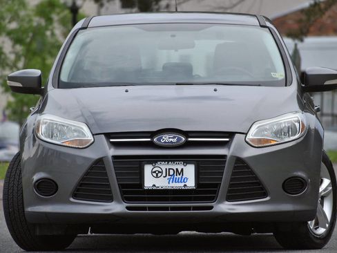 Used 2014 Ford Focus SE image 3