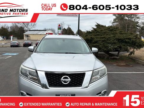 Used 2013 Nissan Pathfinder SL image 1