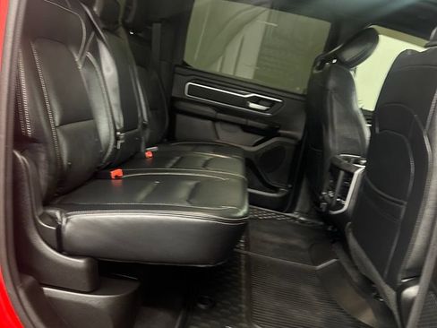 Used 2022 RAM 1500 Big Horn AWD/4WD image 36