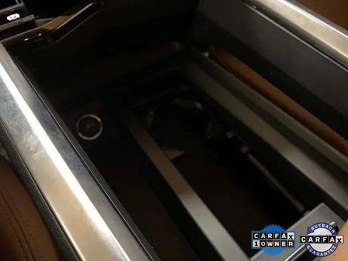 Used 2024 Audi Q8 e-tron Premium image 60