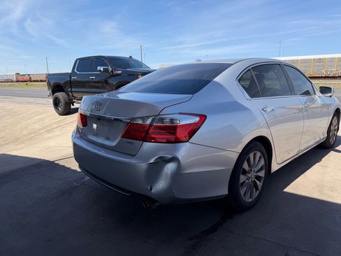 Used 2015 Honda Accord EX-L image 16