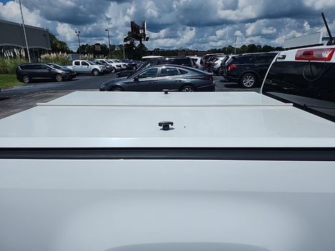 Used 2022 Chevrolet Colorado LT w/ Fleet Safety Package image 12