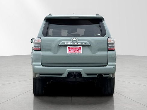 Used 2022 Toyota 4Runner TRD Sport w/ Technology Package RWD image 5