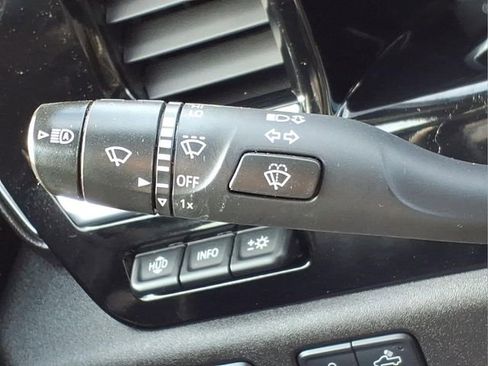 Used 2025 Chevrolet Silverado 1500 LTZ w/ LTZ Premium Package AWD/4WD image 27
