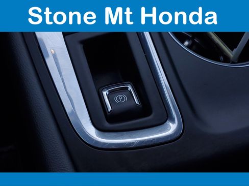 Used 2023 Chevrolet Equinox LT image 27