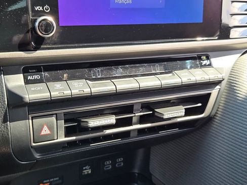 Used 2025 Toyota Camry SE FWD image 20