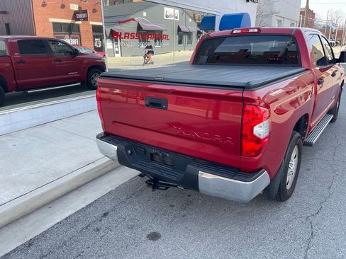 Used 2016 Toyota Tundra SR5 image 11