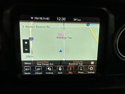 Used 2022 Jeep Wrangler Unlimited Sahara image 8