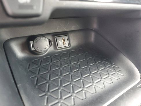 Used 2024 Toyota RAV4 LE FWD image 25