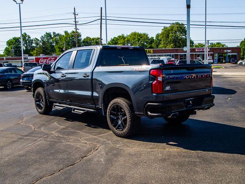 Used 2022 Chevrolet Silverado 1500 Custom Trail Boss w/ Safety Confidence Package AWD/4WD image 5