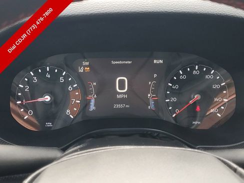 Used 2025 Jeep Compass Trailhawk w/ Trailhawk Convenience Group AWD/4WD image 27
