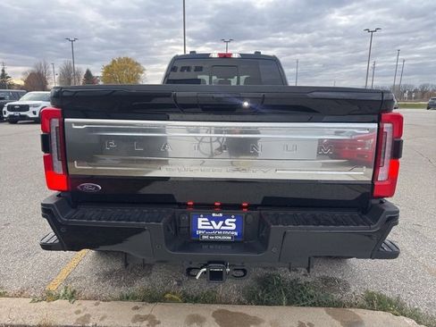 New 2026 Ford F450 Platinum w/ Platinum Plus Package image 4