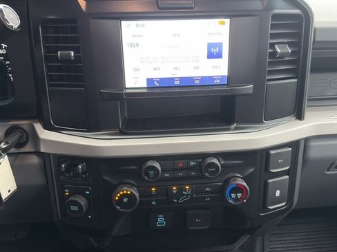 New 2026 Ford F250 XL w/ XL Chrome Package image 28