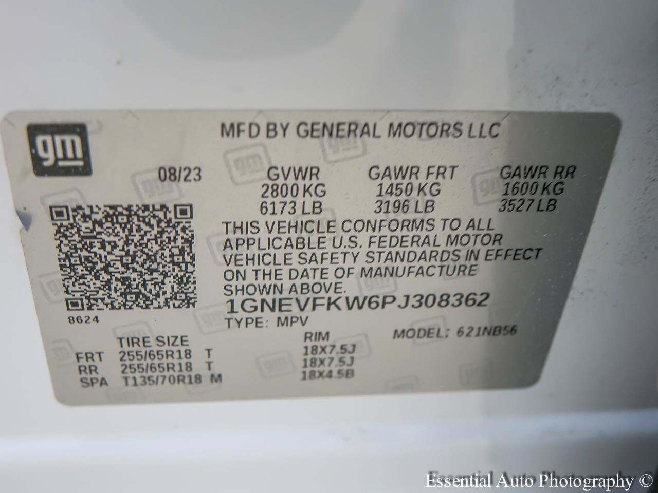 Used 2023 Chevrolet Traverse LS w/ Safety Package AWD/4WD image 37
