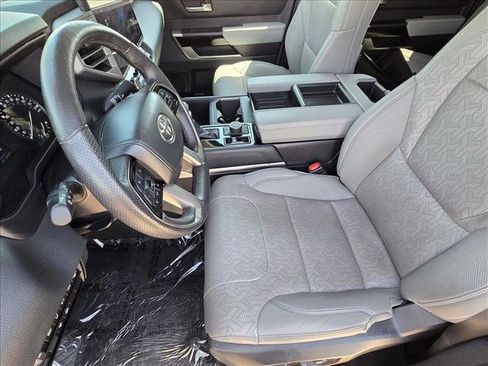 Used 2023 Toyota Tundra Limited AWD/4WD image 14