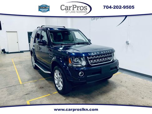 Used 2016 Land Rover LR4 HSE image 1