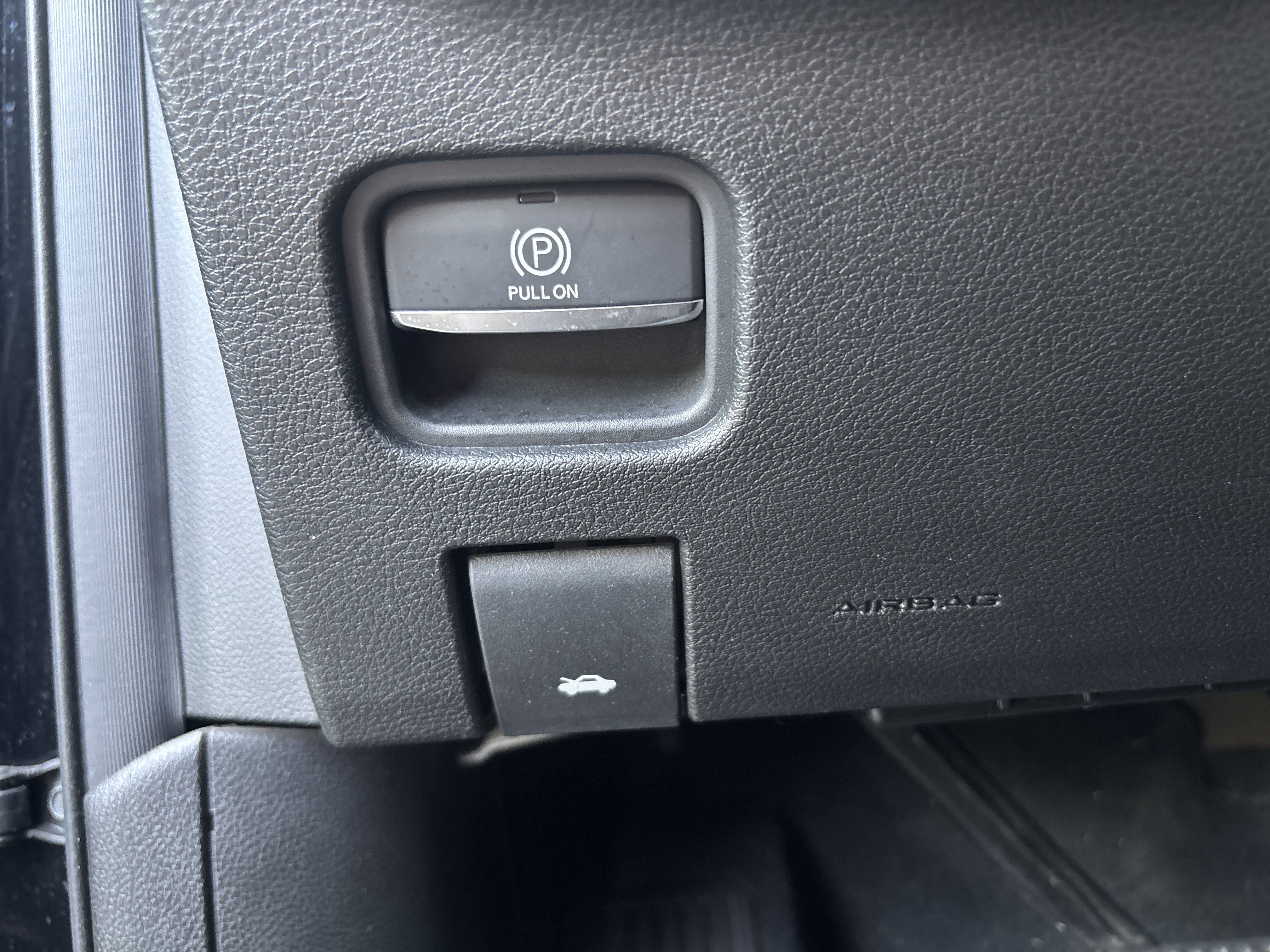 Used 2023 Jeep Grand Cherokee Altitude AWD/4WD image 35