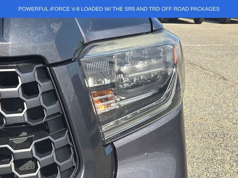 Used 2018 Toyota Tundra SR5 w/ TRD Off Road Package AWD/4WD image 9