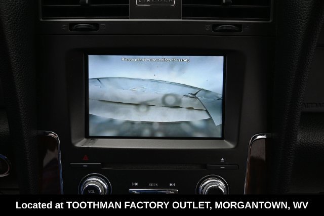 Used 2015 Lincoln Navigator 2WD image 25