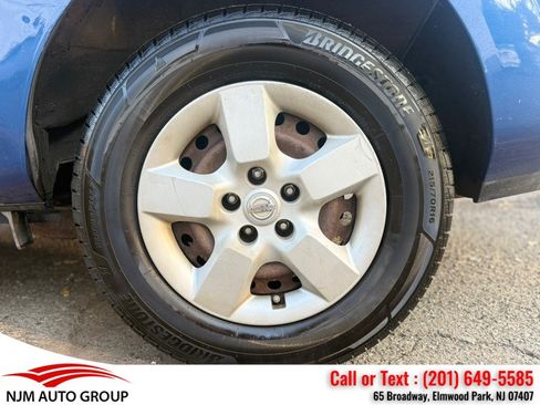 Used 2011 Nissan Rogue S AWD/4WD image 10