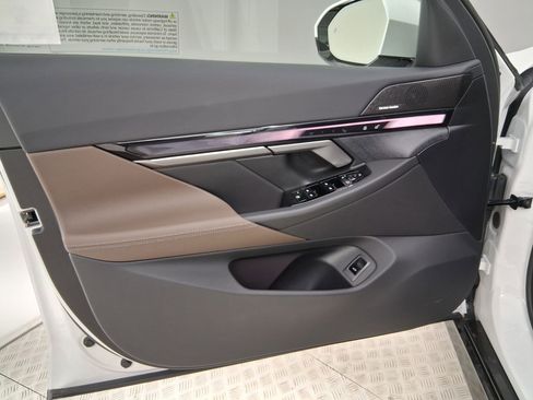 New 2026 BMW 530i w/ M Sport Package image 19