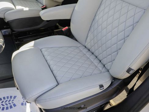 Used 2025 Mercedes-Benz Sprinter 2500 image 69