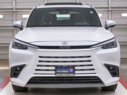 Used 2024 Lexus TX 350 FWD w/ Technology Package image 4