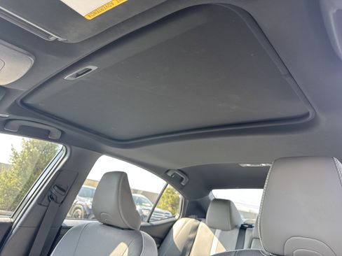 Used 2025 Toyota Camry SE w/ Multimedia Upgrade Package image 14