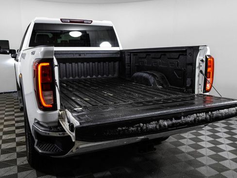 Certified 2024 GMC Sierra 2500 Pro w/ Convenience Package AWD/4WD image 13