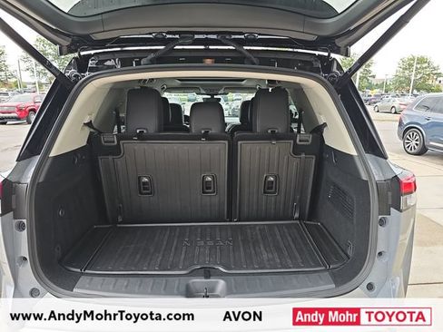 Used 2025 Nissan Pathfinder Platinum AWD/4WD image 34