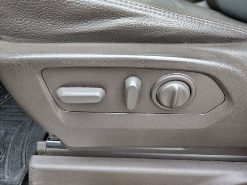 Used 2022 GMC Sierra 2500 Denali image 17