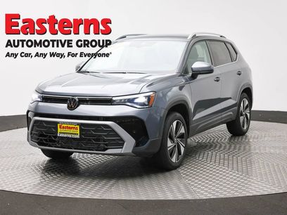 Used 2025 Volkswagen Taos SE