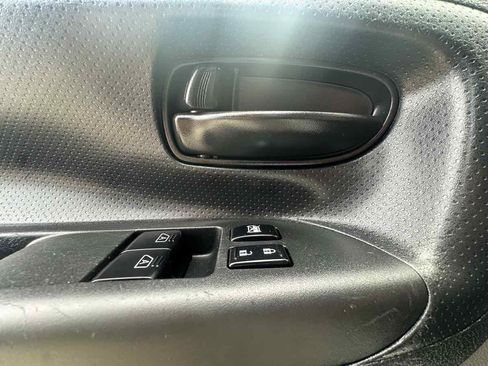 Used 2017 Nissan NV200 SV w/ Back Door Glass Package image 11