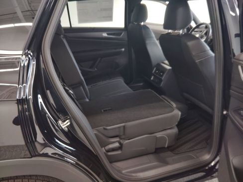 New 2026 Volkswagen Atlas Cross Sport SE AWD/4WD image 20