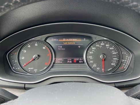 Certified 2022 Audi Q5 2.0T Premium w/ Convenience Package image 17