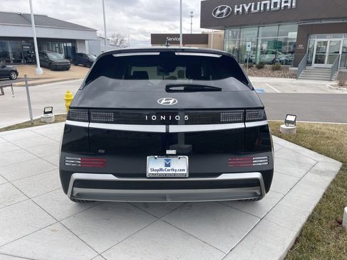 New 2026 Hyundai Ioniq 5 SE RWD image 4