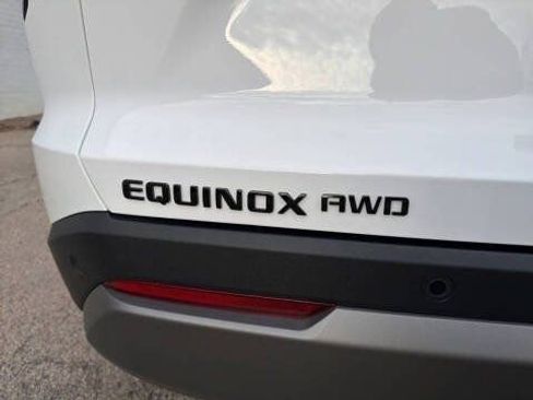 New 2026 Chevrolet Equinox LT w/ Midnight Edition image 12