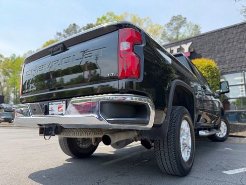 Used 2020 Chevrolet Silverado 2500 LT w/ Convenience Package image 13